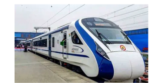 Vande Bharat Express train coach full of trash, Railway officers are angry on it